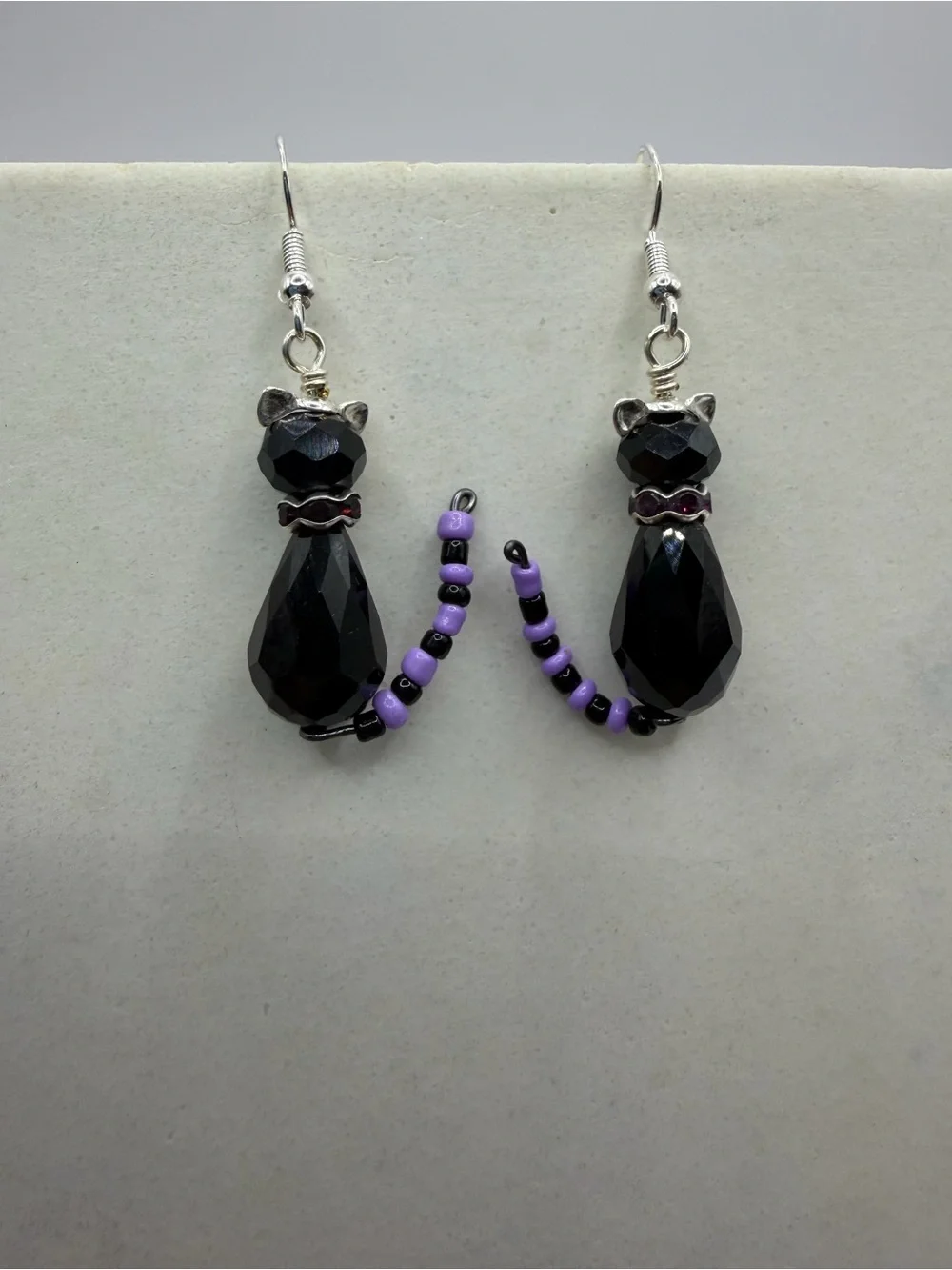 Handmade Black Cat Dangle Earrings | Beaded Halloween Cat Earrings